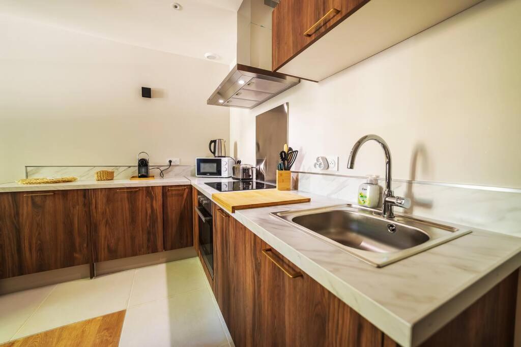 Le Palm Appartement Elegant & Design En Bord Riviere Collobrières Zewnętrze zdjęcie